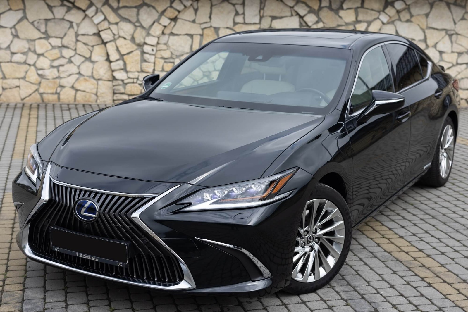 TOYOTA LEXUS
